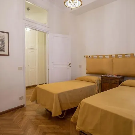 Pantheon Luxury Apartmán Řím